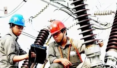 水電工的出路在哪里？這9條路，都是電工前輩們闖出來的光明大道